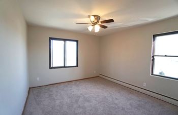 Como court - 2 bedroom